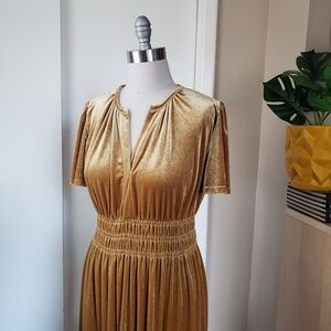Velvet Tiered Midi Dress Size XL NEW!